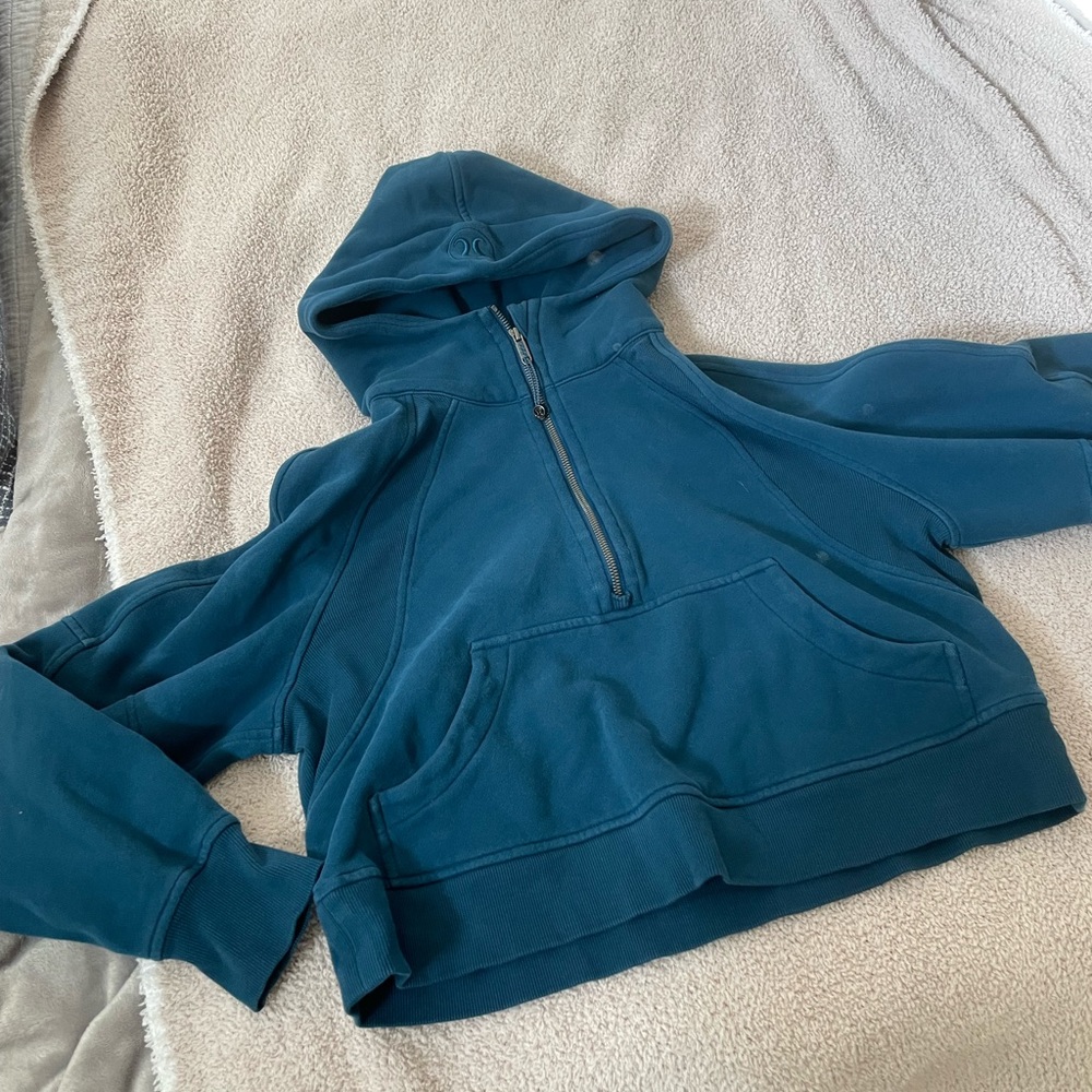 Lululemon 1/4 zip scuba hoodie